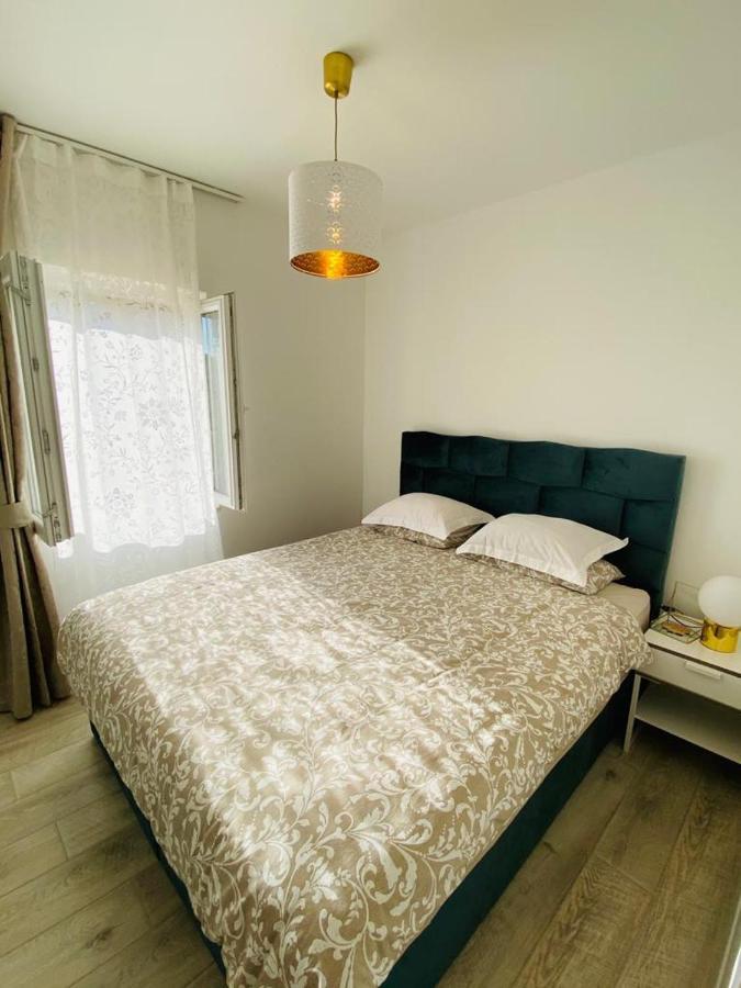 New Apartment With Panoramic View Stomorska Bagian luar foto